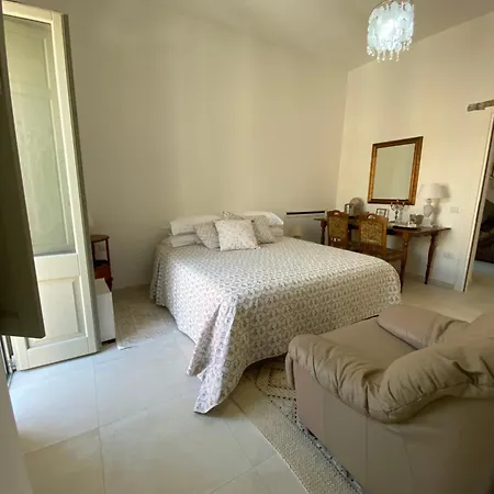 Casa *
